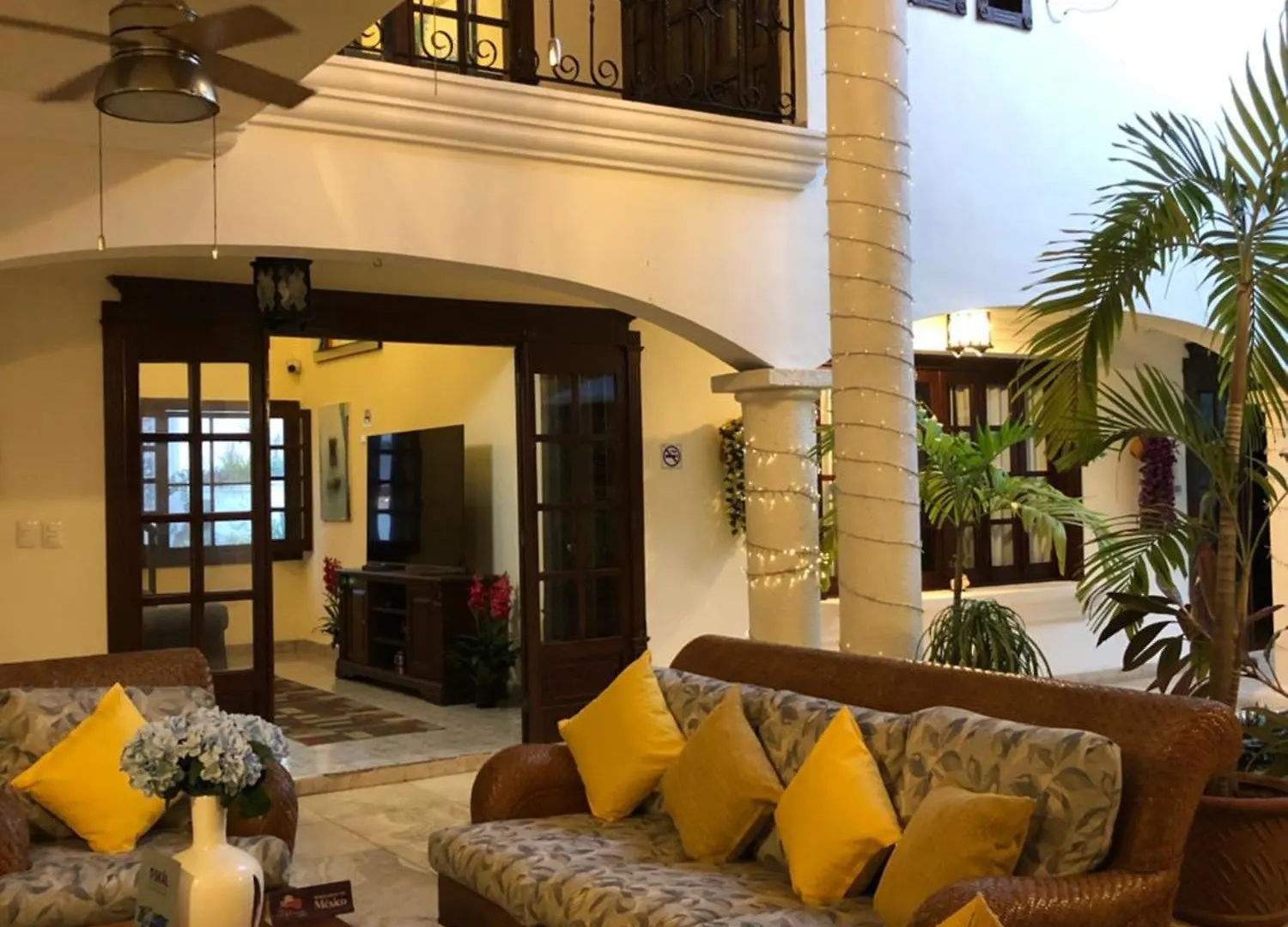 Hotel Boutique Villas Segovia Cozumel Bed & Breakfast